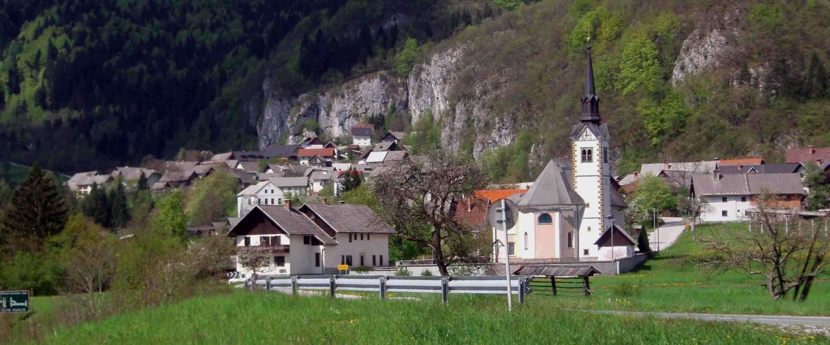 naslovnica_BELA_CERKEV.jpg